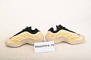 Adidas Yeezy 700 V3 Safflower G54853 - 2