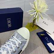 D1or 03 - 4