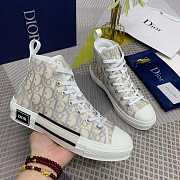D1or 05 - 1
