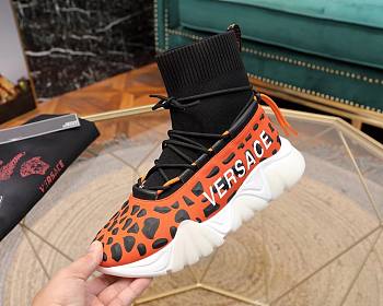 Versace High-end Sneaker 03