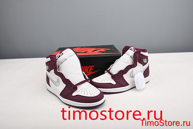 Nike Air Jordan 1 Retro High OG Bordeaux 555088-611 - 1