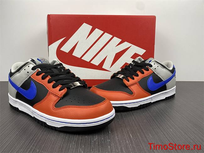 Nike Dunk Low EMB NBA 75th Anniversary Knicks DD3363-002 - 1