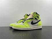  Air Jordan 1 Retro High OG Visionaire 555088-702 - 3