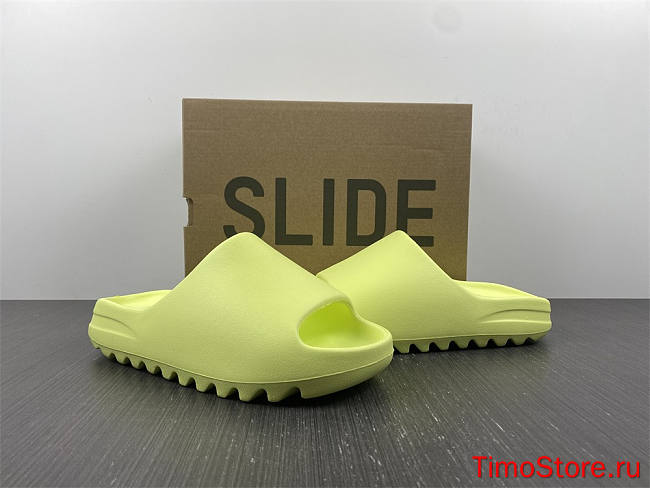 YEEZY SLIDE GLOW GREEN 2022  - 1