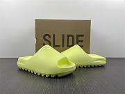 YEEZY SLIDE GLOW GREEN 2022  - 1