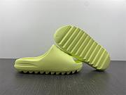 YEEZY SLIDE GLOW GREEN 2022  - 4