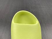 YEEZY SLIDE GLOW GREEN 2022  - 5