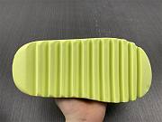 YEEZY SLIDE GLOW GREEN 2022  - 2
