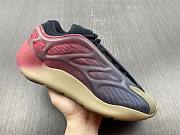 adidas Yeezy 700 V3 Fade Carbon GW1814 - 4