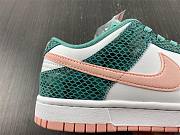 Dunk SB Low Snake Skin DR8577-300 - 3