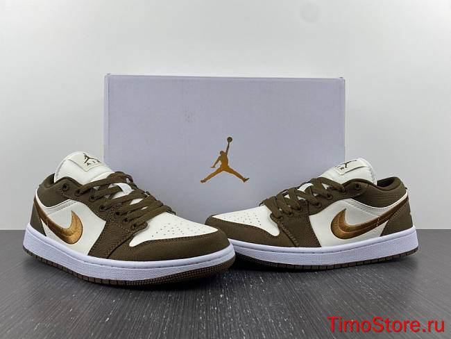 Nike  Air Jordan 1 Low SE 