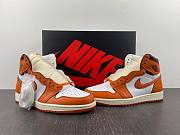 Nike  Air Jordan 1 Retro High OG Starfish  DO9369-101 - 1