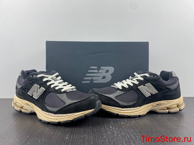 New Balance 2002R Black Dark Grey M2002RHO - 1
