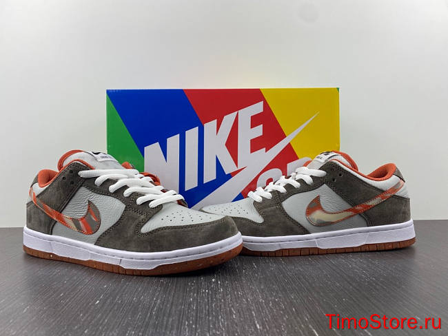 Crushed D.C x Nike SB Dunk Low Pro DH7782-001 - 1