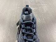Ba1enc1age Triple S  33 - 5