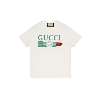 Gvcci lipstick print