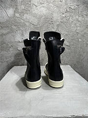 RICK OWENS 5 - 4