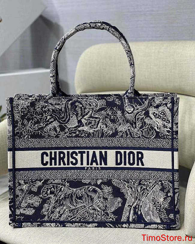 D1or Lady Oblique Canvas Book Tote 36.5 x 28cm - 1