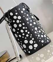 1ouis Vu1tton X Yk Neverfull MM Bag Black 31x28x14 - 6