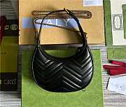 Gvcc1 GG Marmont Half-moon-shaped Mini Bag Black 21x5x11 cm - 2