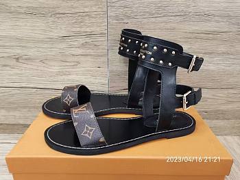 1ouis Vu1tton sandal