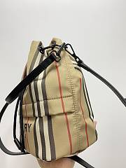 Bvrberry Handbag 220418C 24x21x14cm  - 5