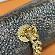 Cel1ne Triomphe Shoulder Bag 197993 Brown 20cm - 6