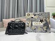 d1or Caro Box Bag with Chain Black 18cm  - 1