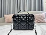 d1or Caro Box Bag with Chain Black 18cm  - 6