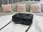d1or Caro Box Bag with Chain Black 18cm  - 5