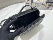 d1or Caro Box Bag with Chain Black 18cm  - 3