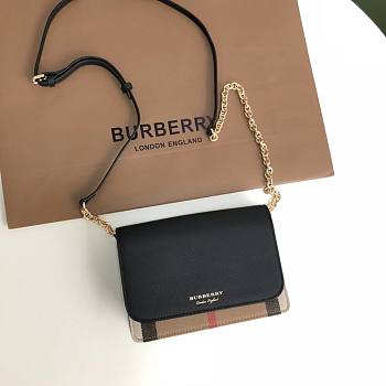 Bvrberry Handbag 