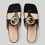Gvcc1 Blondie logo-embellished leather sandals  - 1