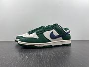  Nike Dunk Low Lands in 