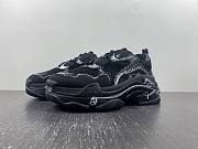 Ba1enc1age  triple s 57 - 5