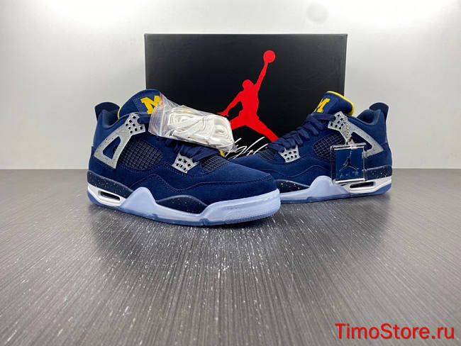 Air Jordan 4 Retro 'Michigan Wolverines' PE AJ4-1036660  - 1