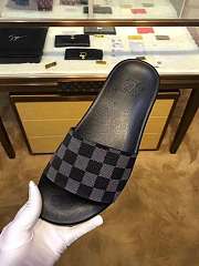 1ouis Vu1tton   sandal 1 - 3