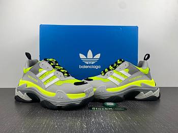 Ba1enc1age  triple s 58 