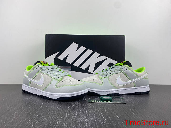 Dunk Low Oregon PE “Ducks of a Feather”  FQ7260-001 - 1