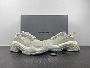 BALENCIAGA triple s 61 - 1