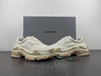 BALENCIAGA  TRIPLE S   710156 W3CU2