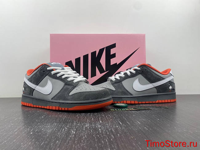 Nike SB Dunk Low  304292-011  - 1