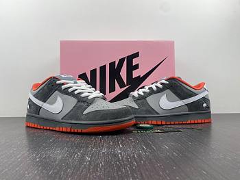 Nike SB Dunk Low  304292-011 
