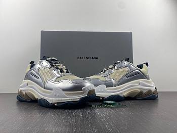 Ba1enc1age TRIPLE S   524039 W2FS2 8106 