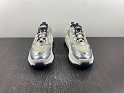 Ba1enc1age TRIPLE S   524039 W2FS2 8106  - 2