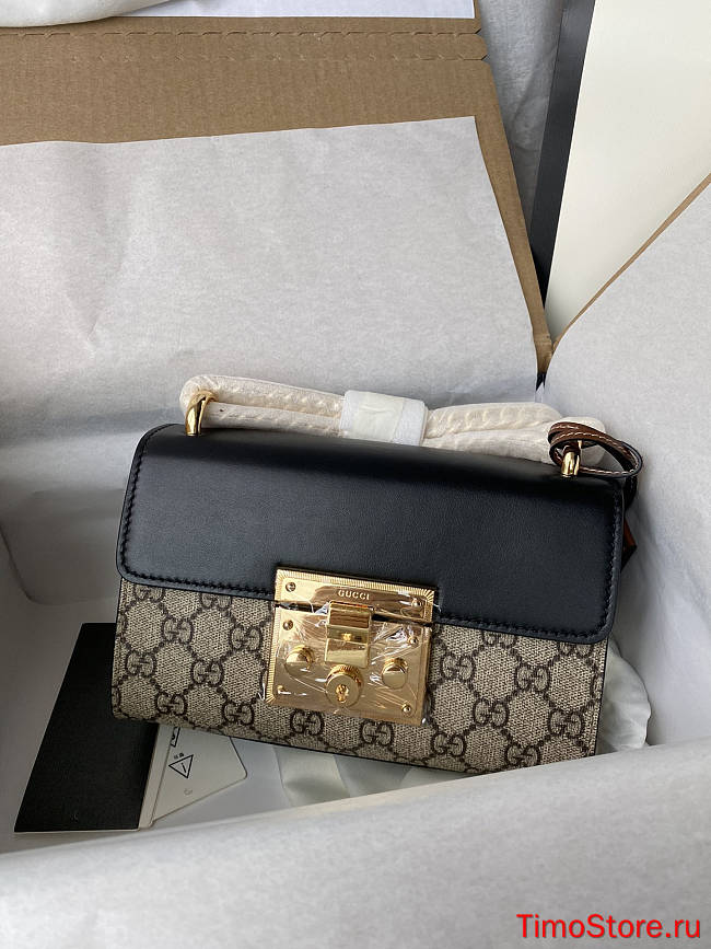 Gvcc1 Handbags  - 1