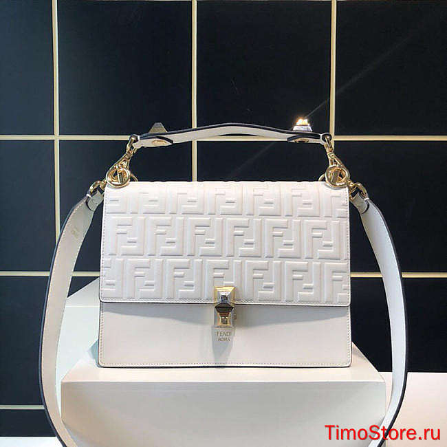 Fend1 Kan I Flip Leather Bag in White 25 x 11 x 18 cm  - 1