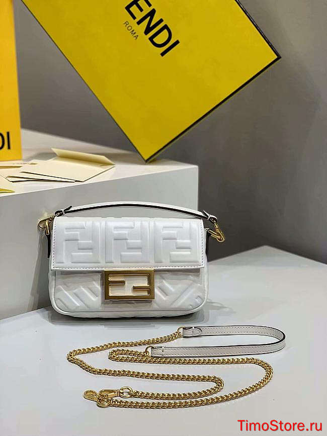 Fend1 Mini Baguette White 18cm  - 1