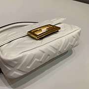 Fend1 Mini Baguette White 18cm  - 4