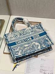 D1or  Book Tote Bag 04 36 x 28x 16.5cm  - 5